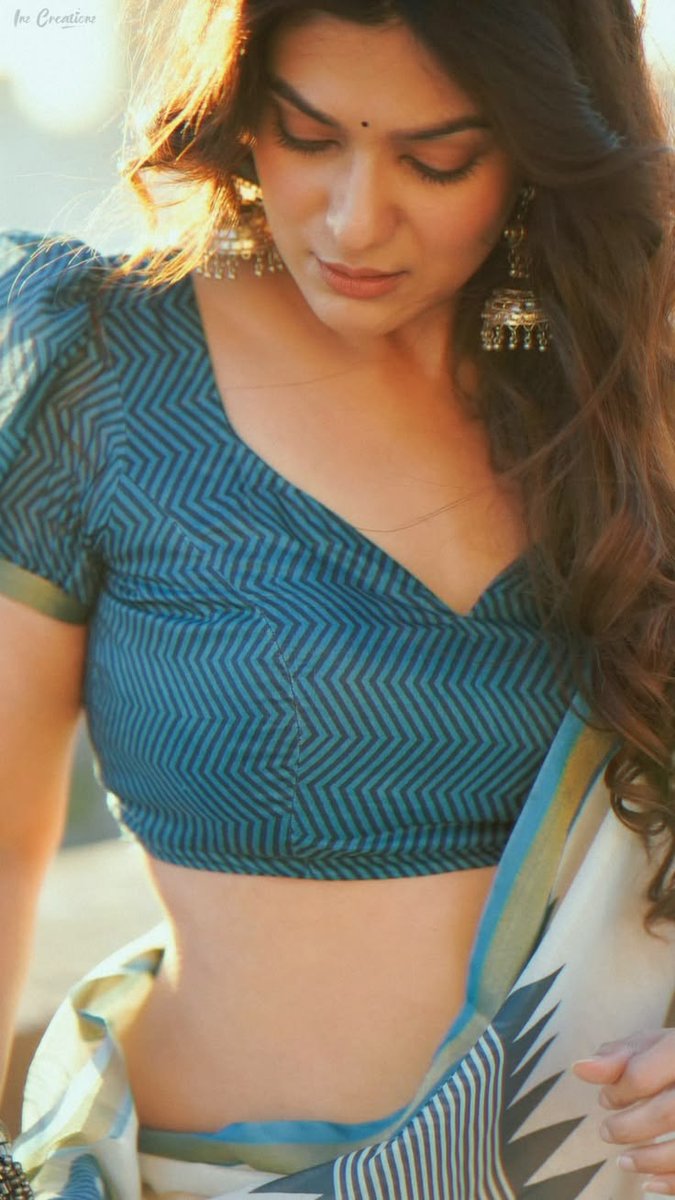 moody mrunal tweet media