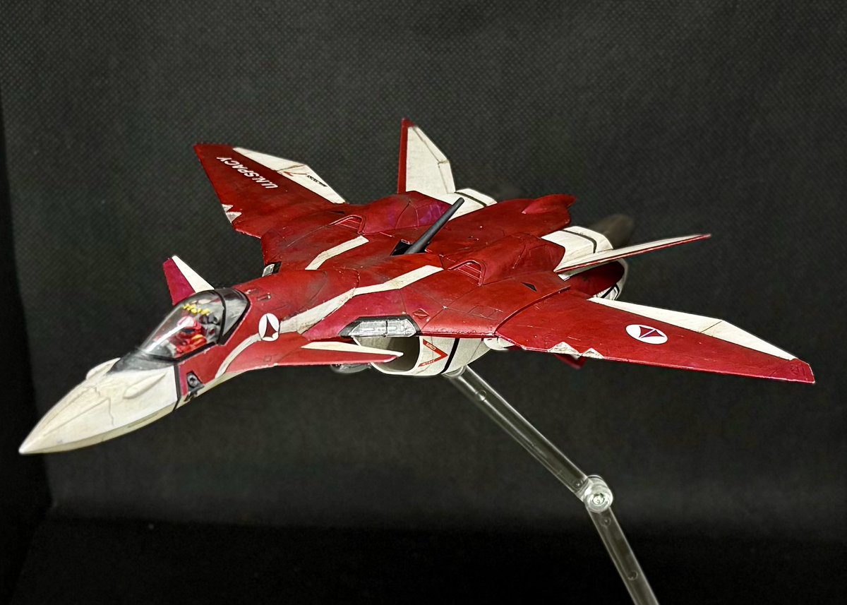 1本　別製上塗　赤毛 ハセガワ VF-11 ミリア仕様 やっとこさ仕上がりました。 もちろん全て