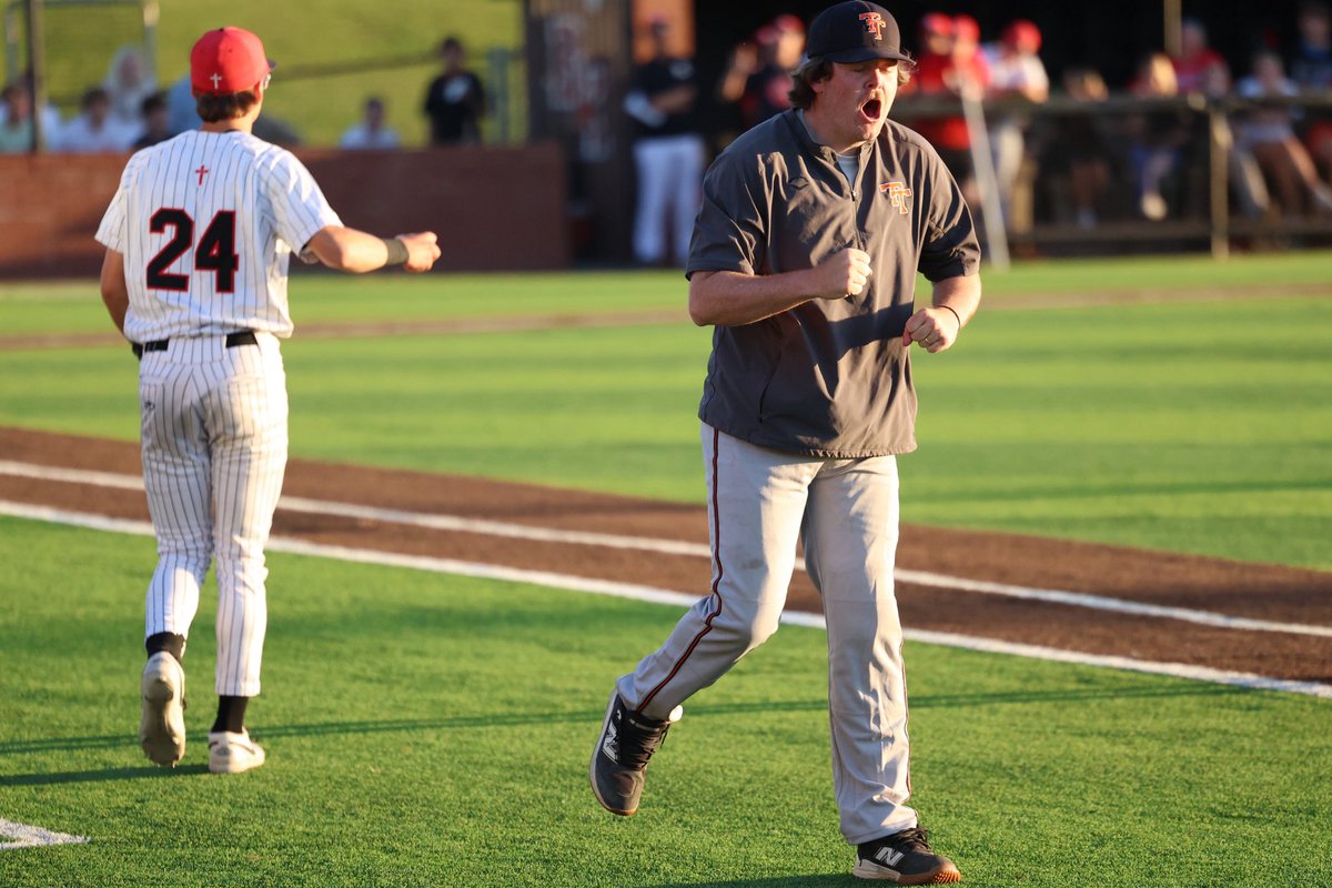 JakeSermersheim's tweet photo. Tahlequah baseball lives to play another day. After a 10-0 loss, the Tigers get some revenge putting down Bishop Kelley 10-3. https://t.co/cNdmR1hHtd