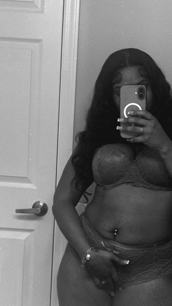 coliaamea's tweet photo. Bad gal 🫶🏽 https://t.co/Yxdb6ptRhM