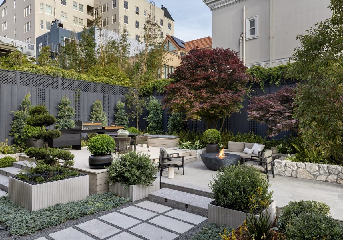 HouseTrackers's tweet photo. This 9,300 square foot home built in the early 1900s in San Francisco's Pacific Heights neighborhood was just listed for $25 Million - WSJ https://t.co/2jOx08sDJY
