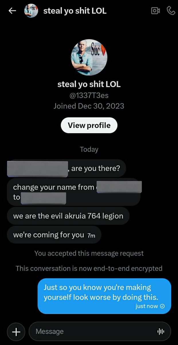 pokenbbyfiles's tweet photo. You're just gonna hide behind an alt and keep pretending you didn't just dox a victim of these guys for gathering information on them? Okay Akruia. https://t.co/VIEGIW0cJi