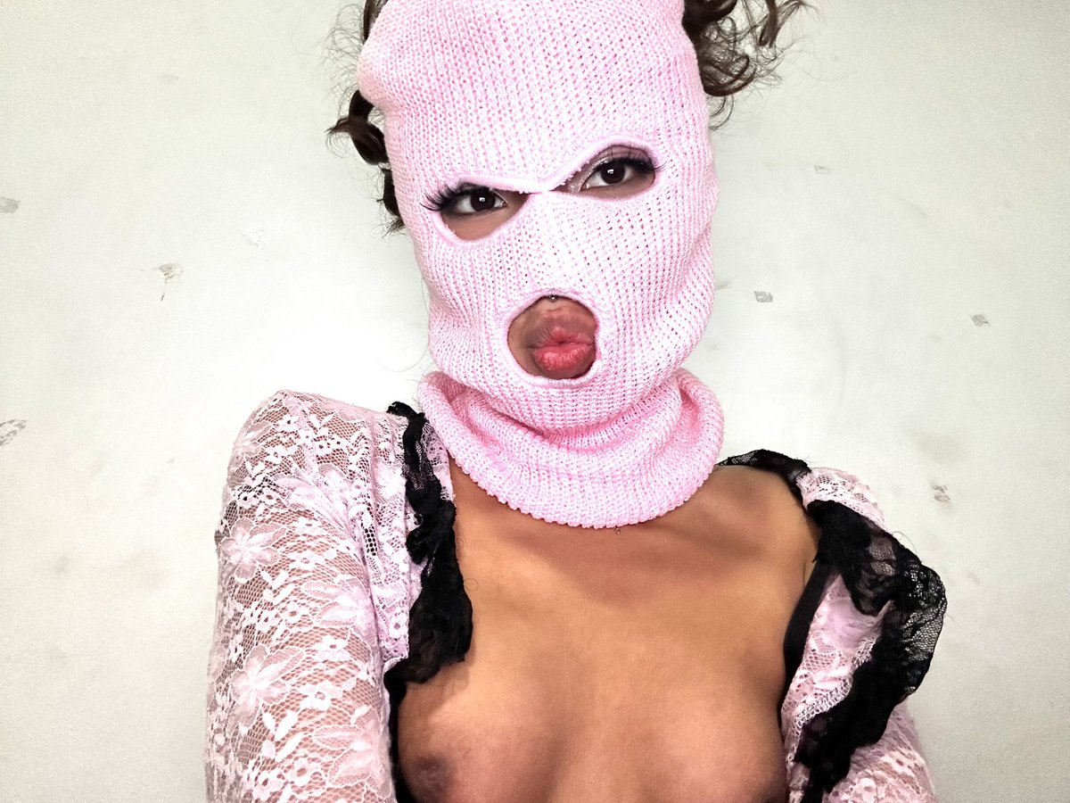 PINKOVERDOSE tweet media