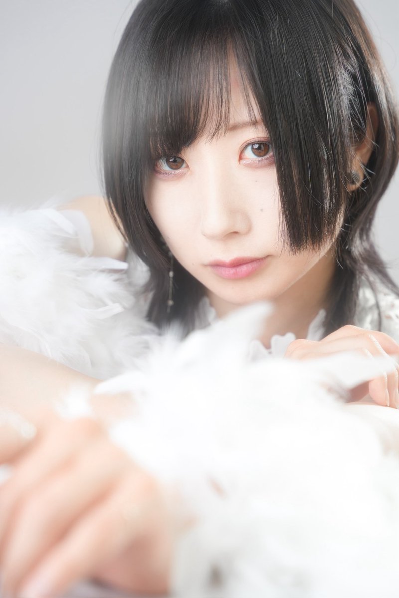玲。 tweet media