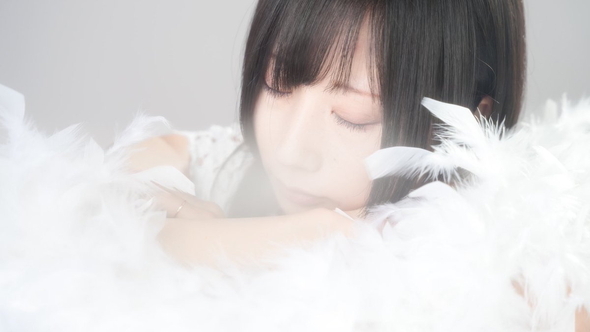 玲。 tweet media
