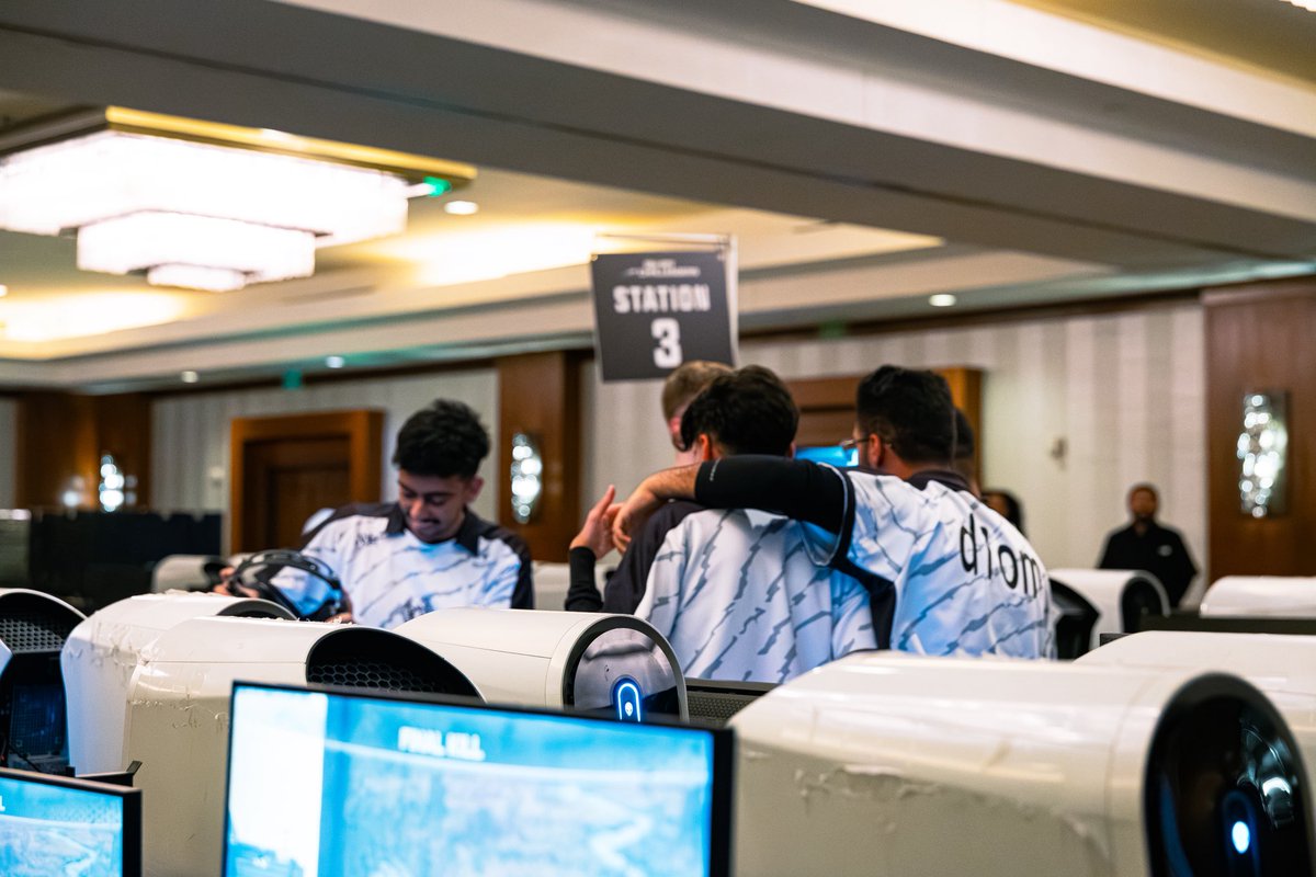 Cdlarabic's tweet photo. — بسيناريو تـاريخي وعـودة من العدم 🔥 

فريق @esports_ROC بطلً لبطولة الآيليت، السعودي يثبت أفضليته وحضوره 🏆

- @iirxld 
- @KhalidBinF2 
- @id7omKh 
- @id7om372 

ألف مبروك لنا ولكم هذا الإنجاز .. كنتم قدّها واستحقّيتوا البطولة بالمستوى والأداء الكبير 💚🇸🇦

#CdlArabic | #CDL2026 https://t.co/mIHHdVow6I
