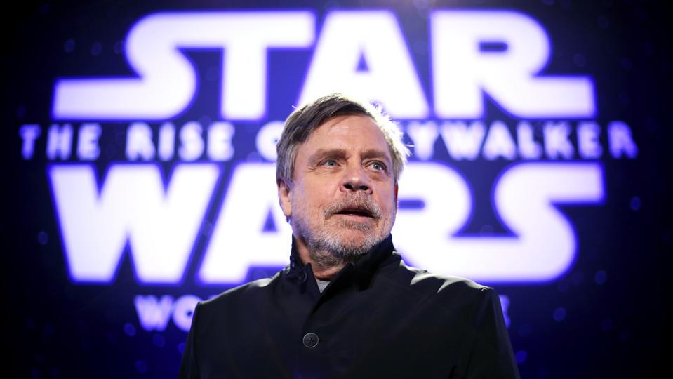 Forbes's tweet image. White House Lashes Out At Obama After Mark Hamill Posts AI Image Of Trump In Grave
go.forbes.com/CtICc2