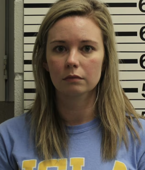 darkunderbellyz's tweet photo. @Maga4liberty But no daddy beat Marka Bodine to death and Texas only sentenced her to 60 days in jail for sexually abusing a 13 year old boy for years. Weird, no ? #markabodine #texassoft #femalepredcomplex https://t.co/lX10N02XdW