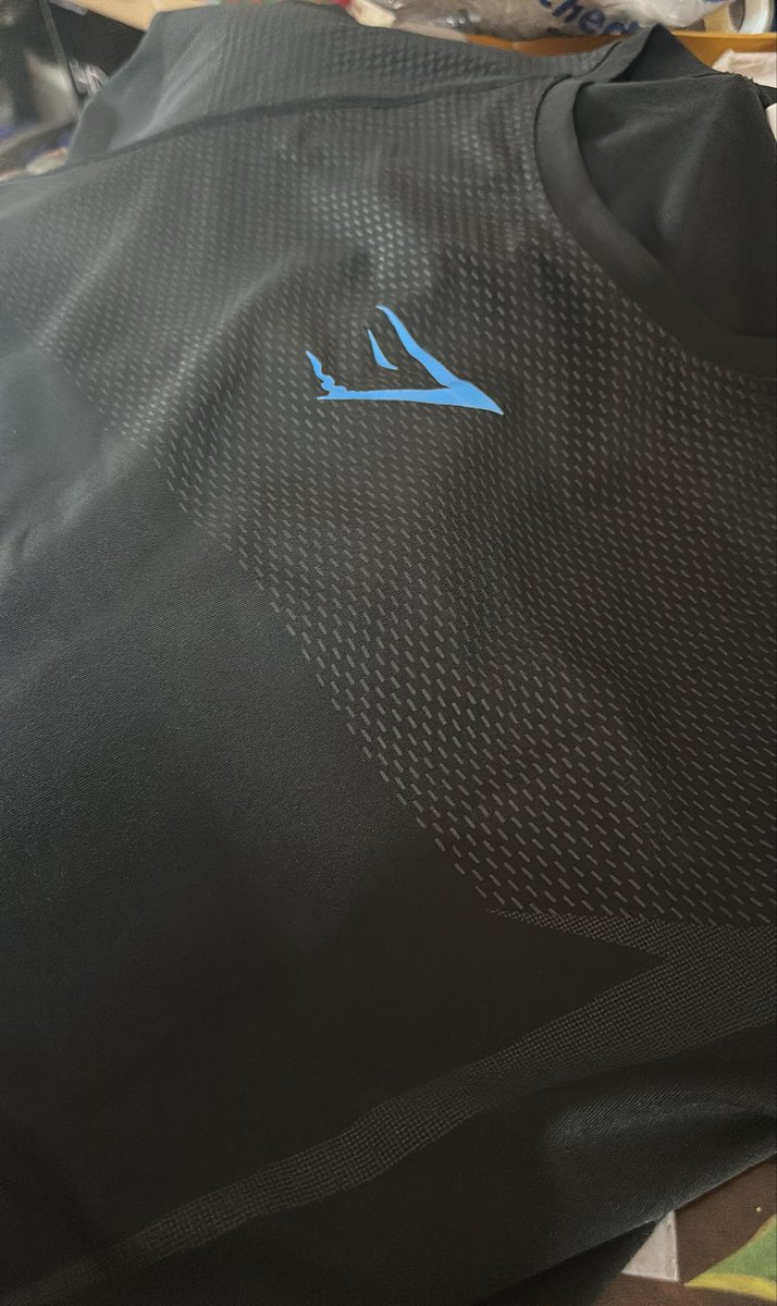DRSeliGNX's tweet photo. Se viene el prime https://t.co/giDqW1Zhbl
