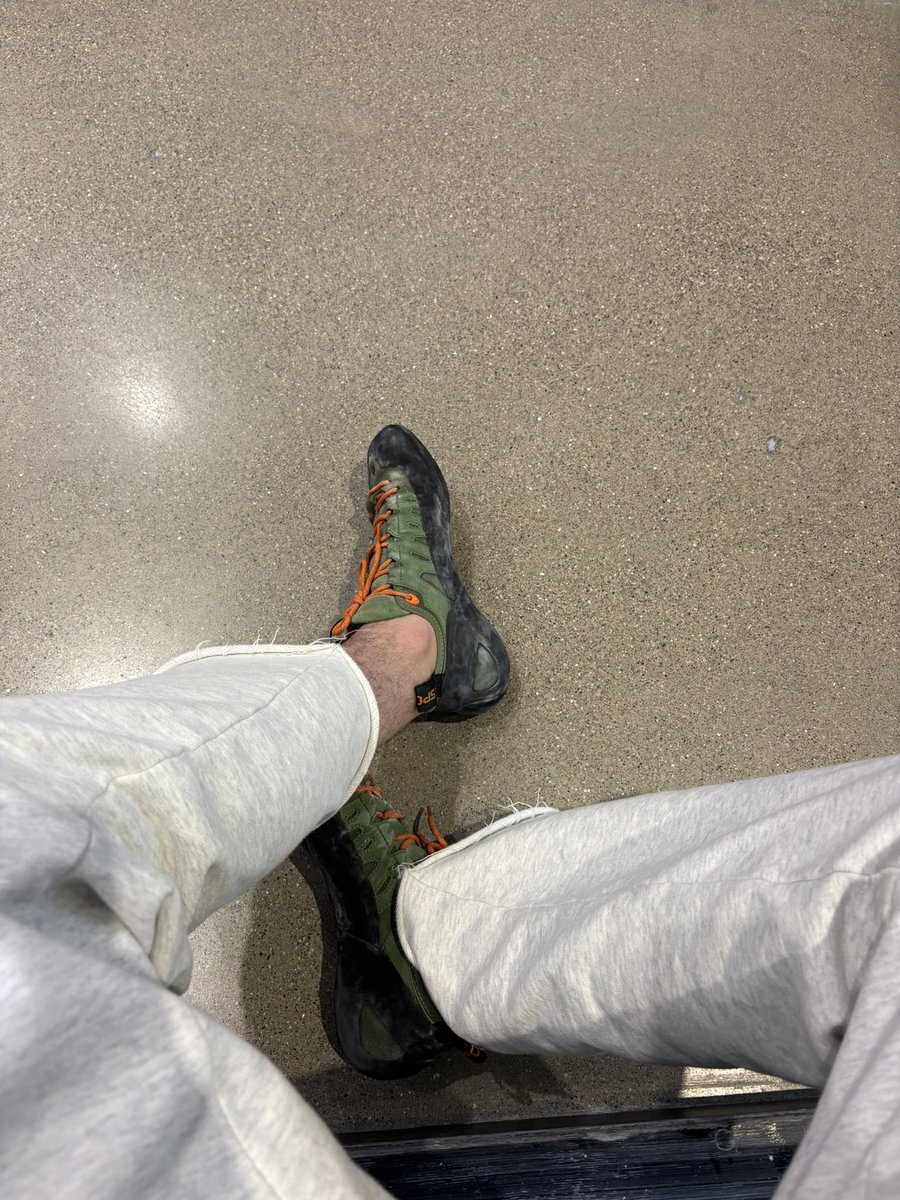 daws1999's tweet photo. lifeeeeeeee https://t.co/OERvIPwcSb