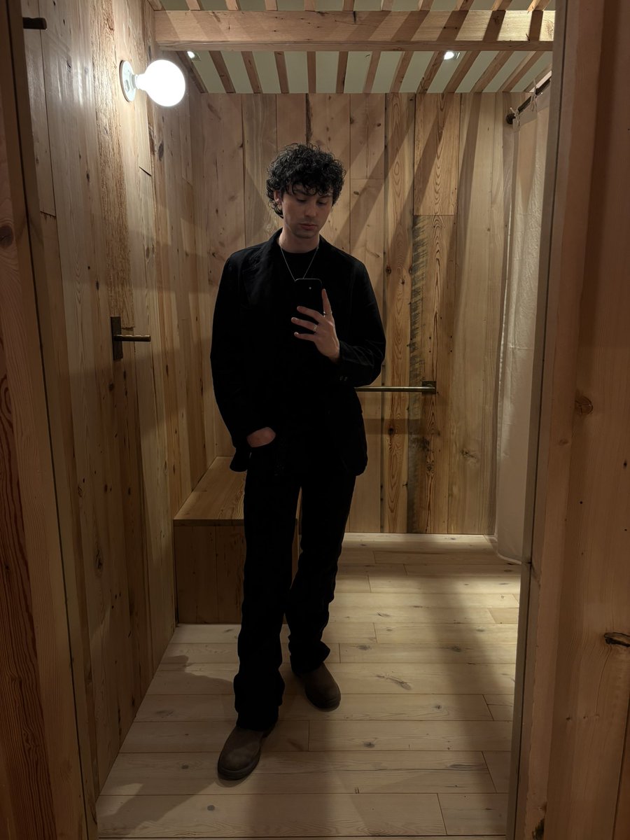 daws1999's tweet photo. lifeeeeeeee https://t.co/OERvIPwcSb