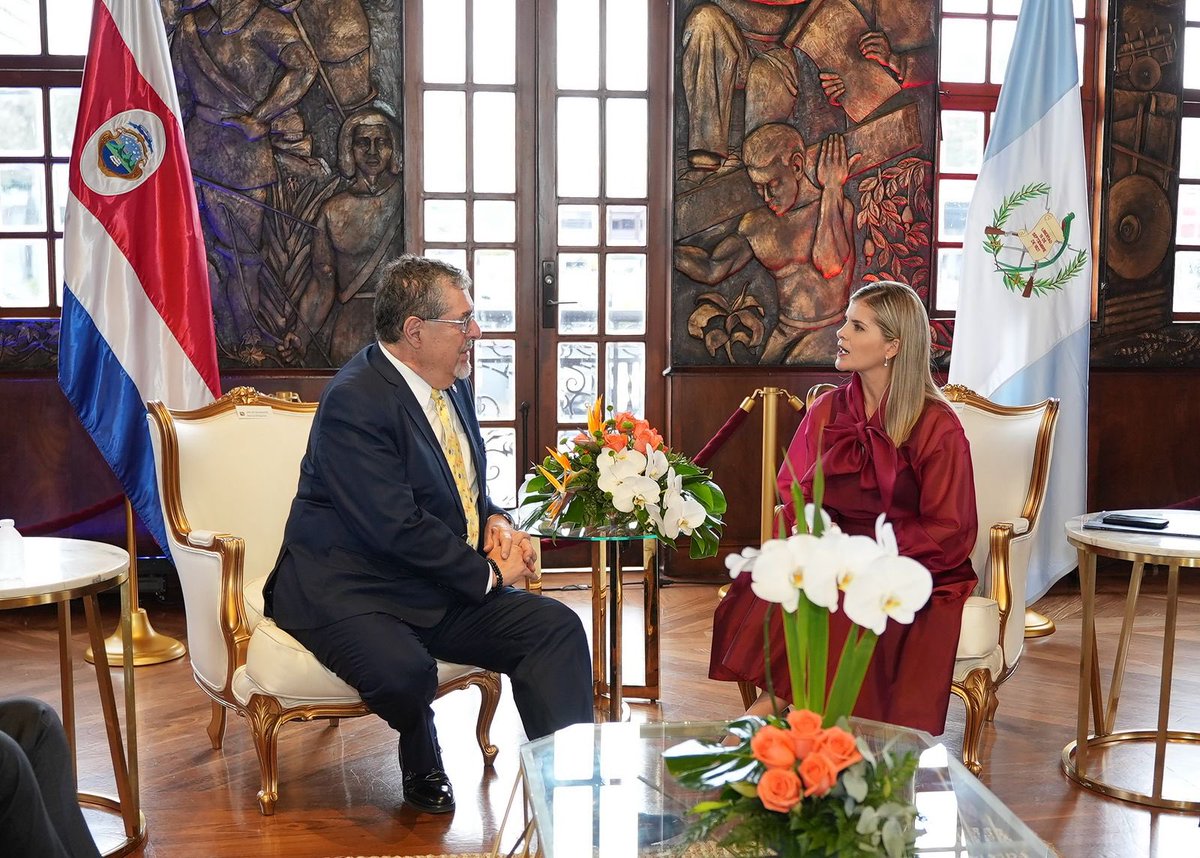 Bernardo Arévalo tweet media