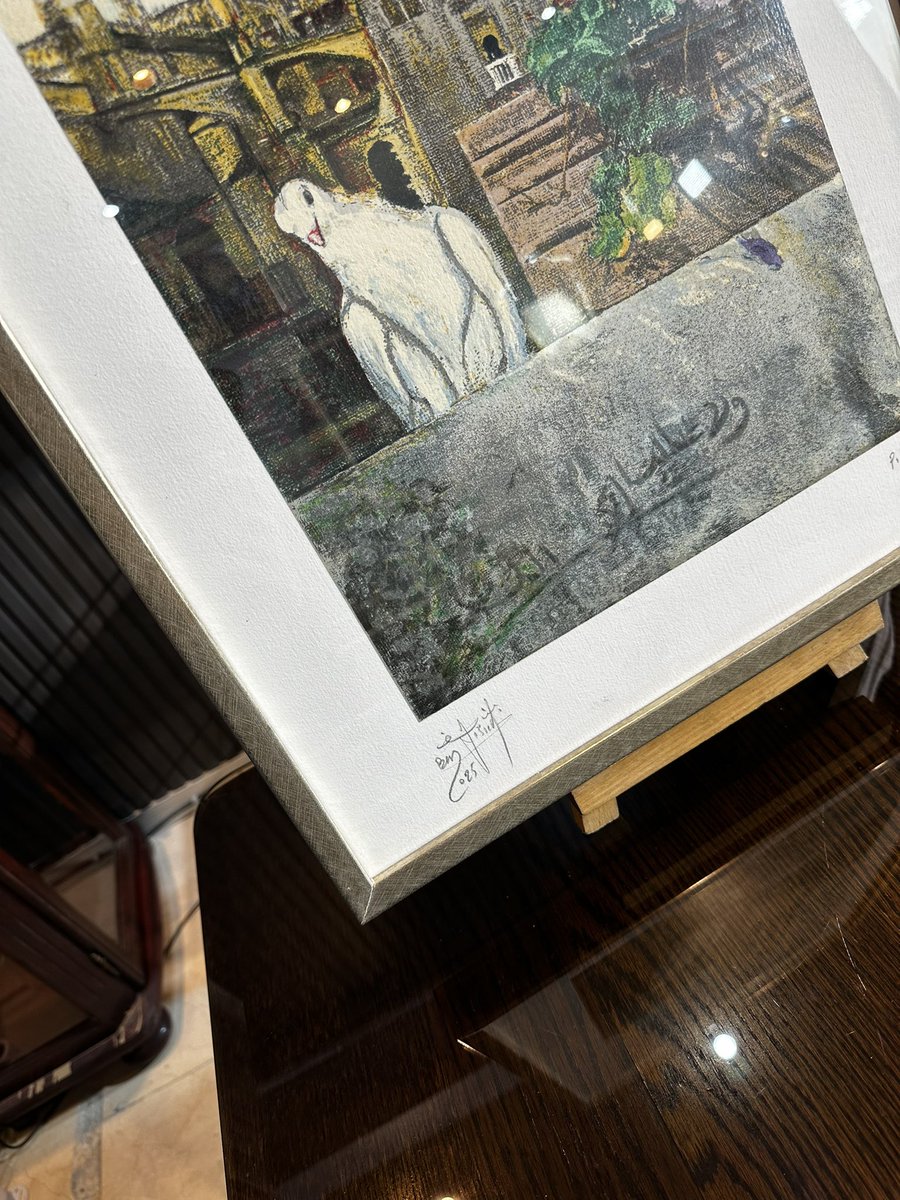 🎨 لوحة فنية للفنان (أحمد بن يسف) 

الطول: 76 سم
العرض: 45 سم

تجسد صومعة جامع إشبيلية الكبير.. آية في الفن والزخرفة الإسلامية.

للطلب عبر واتساب ( الرابط في صندوق الوصف )