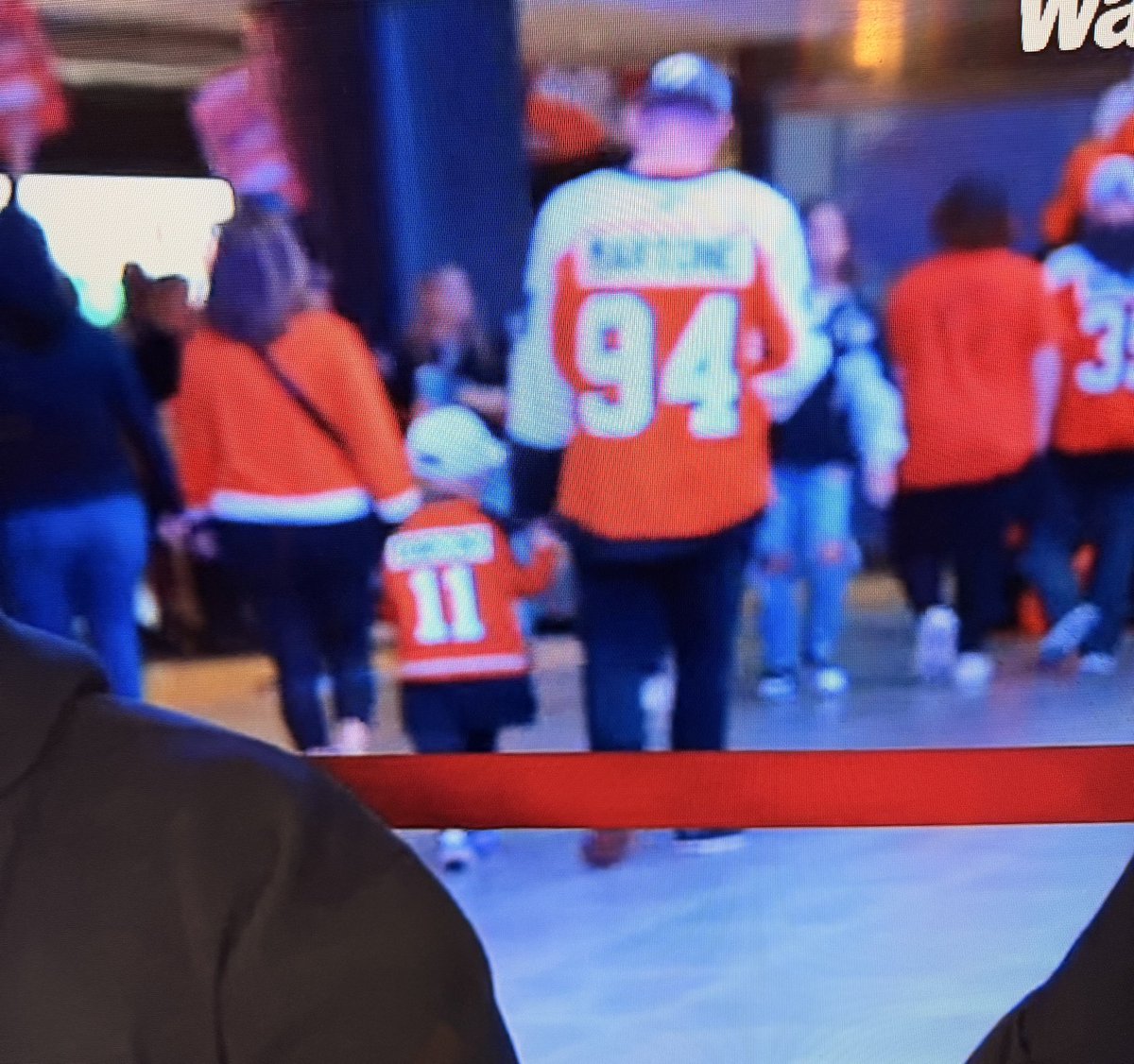 puckwatcher tweet media