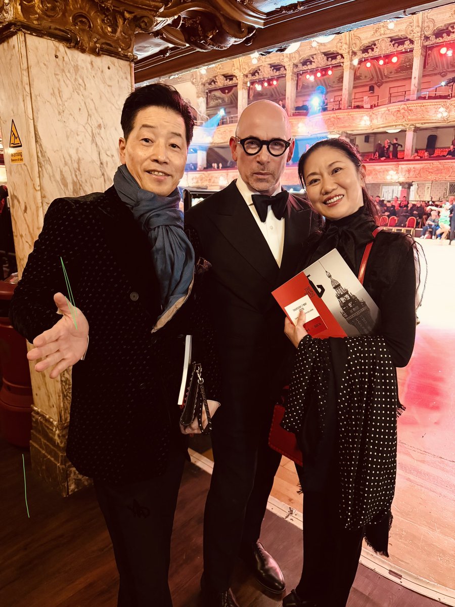 miyajimasensei's tweet photo. 『THE OPEN WORLDS』会場に入るなりポール・キリック先生とパシャリ！

ブラックプールタワーにて開催されている世界屈指の大会。
プロデビュー戦で五月女光政・叡佳組がライジングスターで優勝！
日本人選手の活躍は嬉しいね。

まだまだこれからタワーでの熱い闘いが更にヒートアップしそうな予感‼️ https://t.co/71StOKZlcO