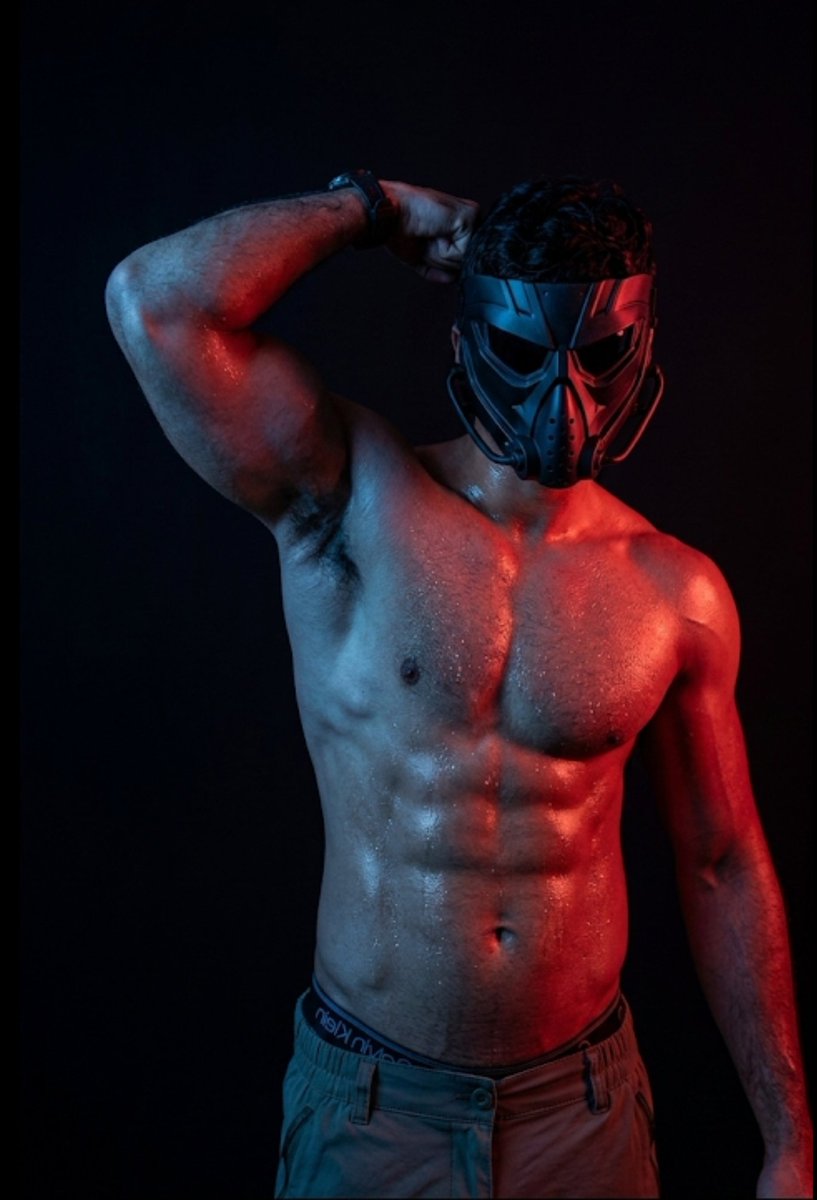 Alphaa_20cm's tweet photo. Explora mi mundo. Un espacio diseñado para quienes buscan intensidad y contenido sin filtros.
#GymRat #AlphaMale #firmament #Daddy #Mask https://t.co/HLViBuHNSh