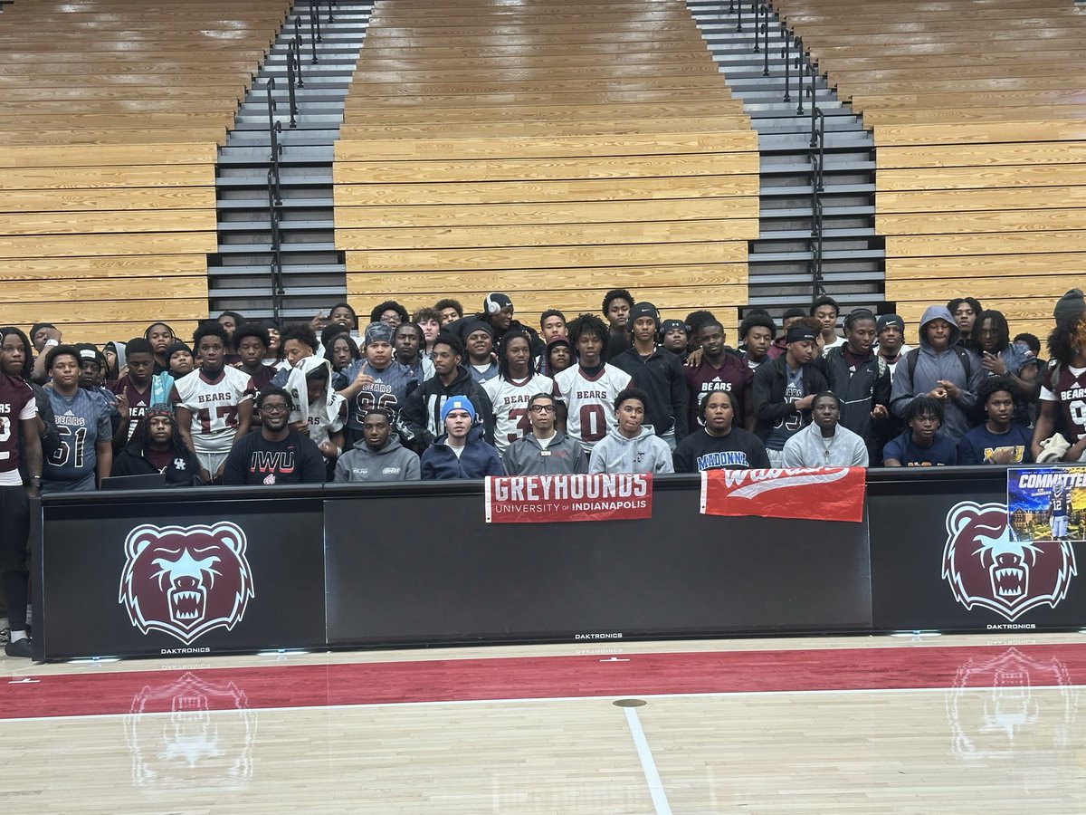 LCHSAthletics tweet media