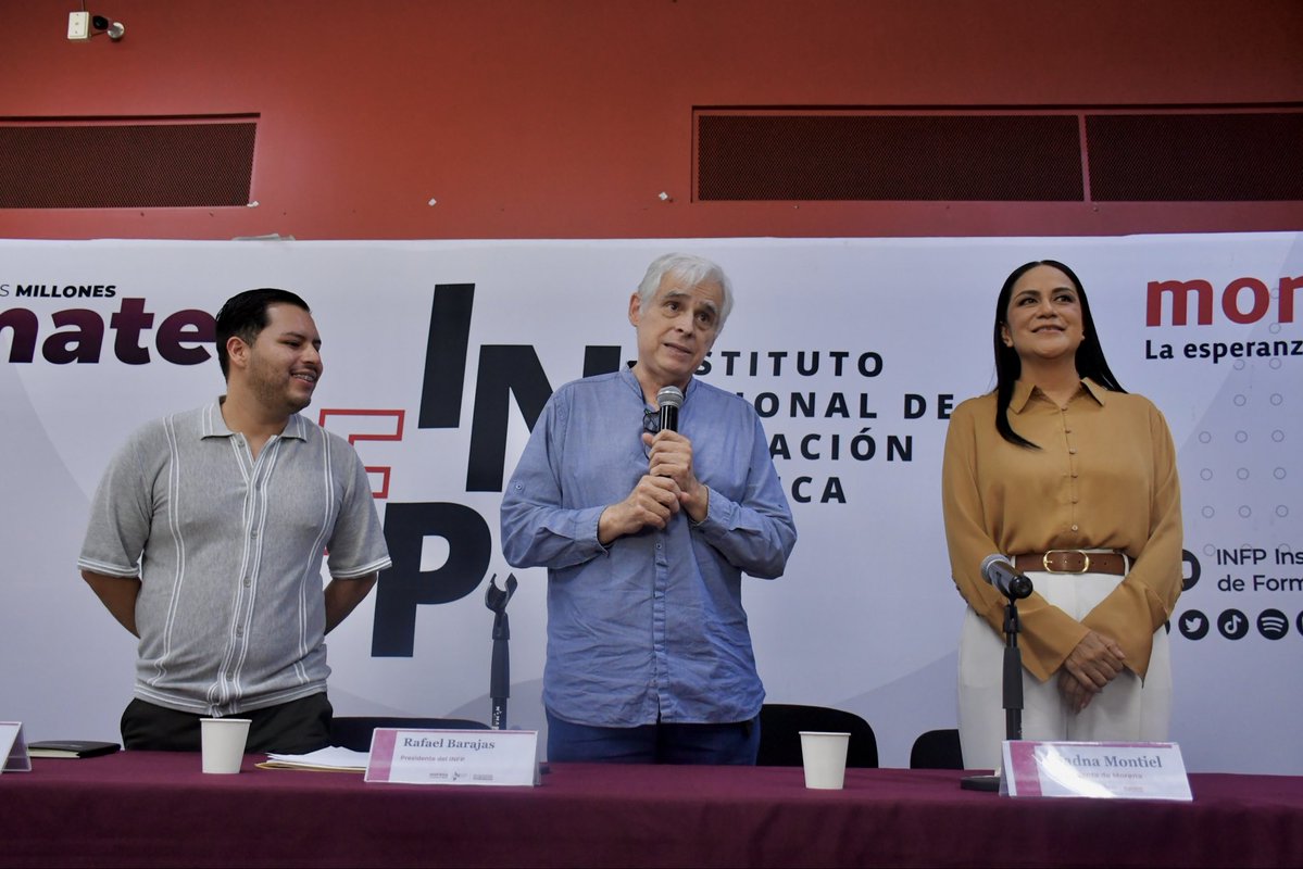 Hoy recibimos en el INFP a <a href="/A_MontielR/">Ariadna Montiel Reyes</a>, presidenta Nacional de <a href="/PartidoMorenaMx/">Morena</a>, para dialogar con las y los integrantes del Instituto sobre las tareas formativas que nos permitan consolidar la revolución de las conciencias y acompañar las tareas de nuestro movimiento.☝🏻

En