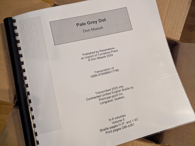 DonMiasek's tweet photo. Super cool news. While Pale Grey Echo might be the new hotness, fans of the first in the series, Pale Grey Dot, have a little something new to feel out...

https://t.co/DBN8zPytGi

@turnstonepress @RavenstoneReads @NNELSca https://t.co/rAk3mG73U7