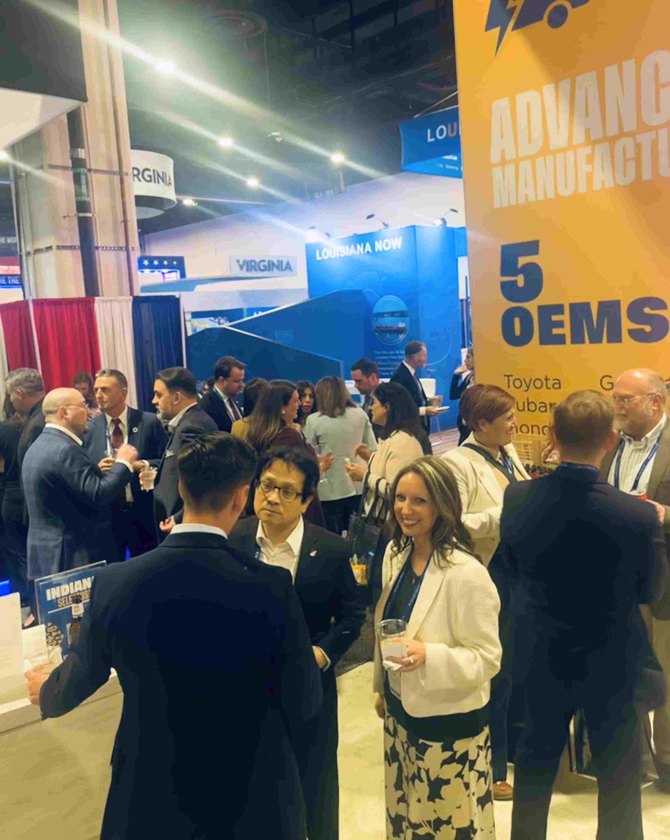 Indiana_EDC's tweet photo. Our team had an exciting and productive week at this year's SelectUSA Investment Summit, making new connections and starting conversations that will drive growth and opportunity for our state. Thanks to all who made our participation possible. https://t.co/kI2niOCOjj