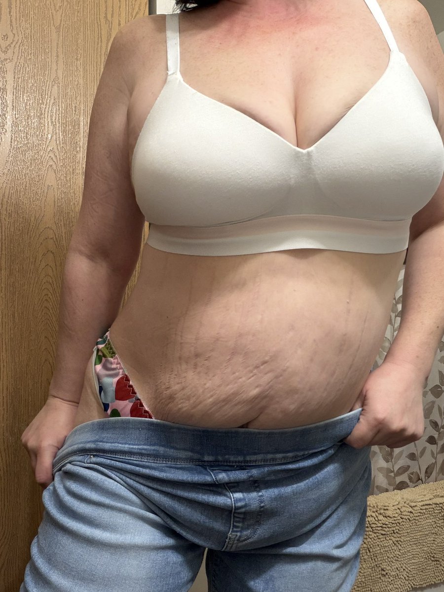 Daddys Submissive_Slut tweet media