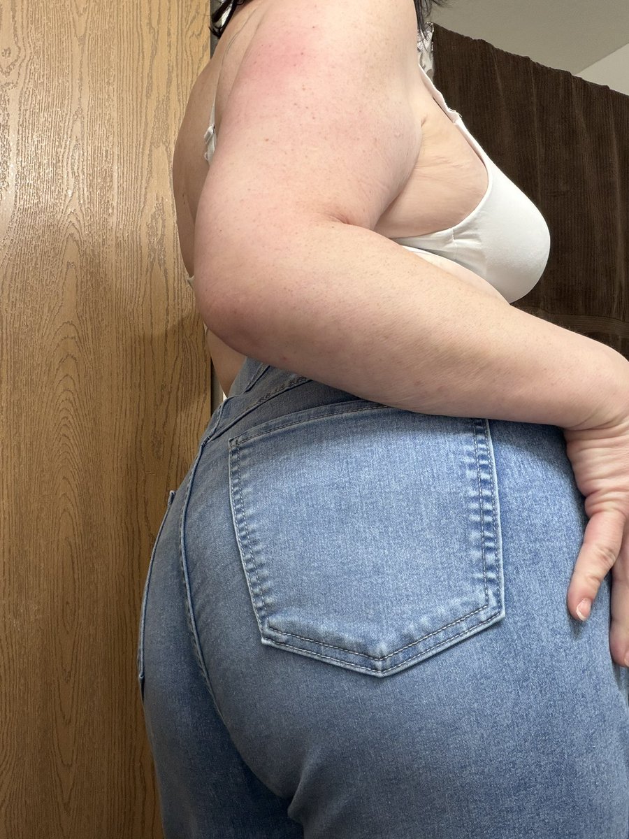 Daddys Submissive_Slut tweet media