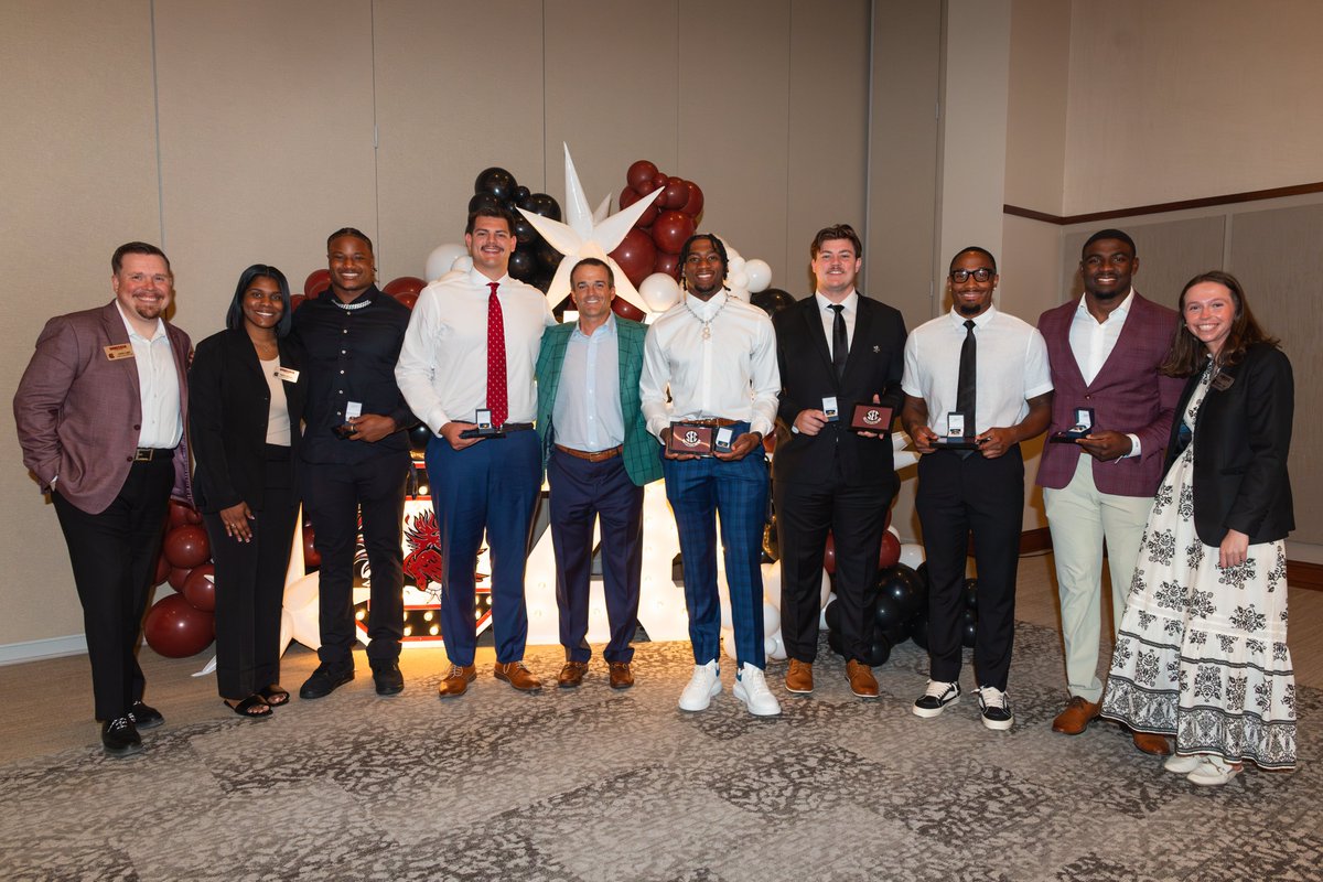 FOREVER to thee! Congrats to our guys and the Class of 2026 🤙