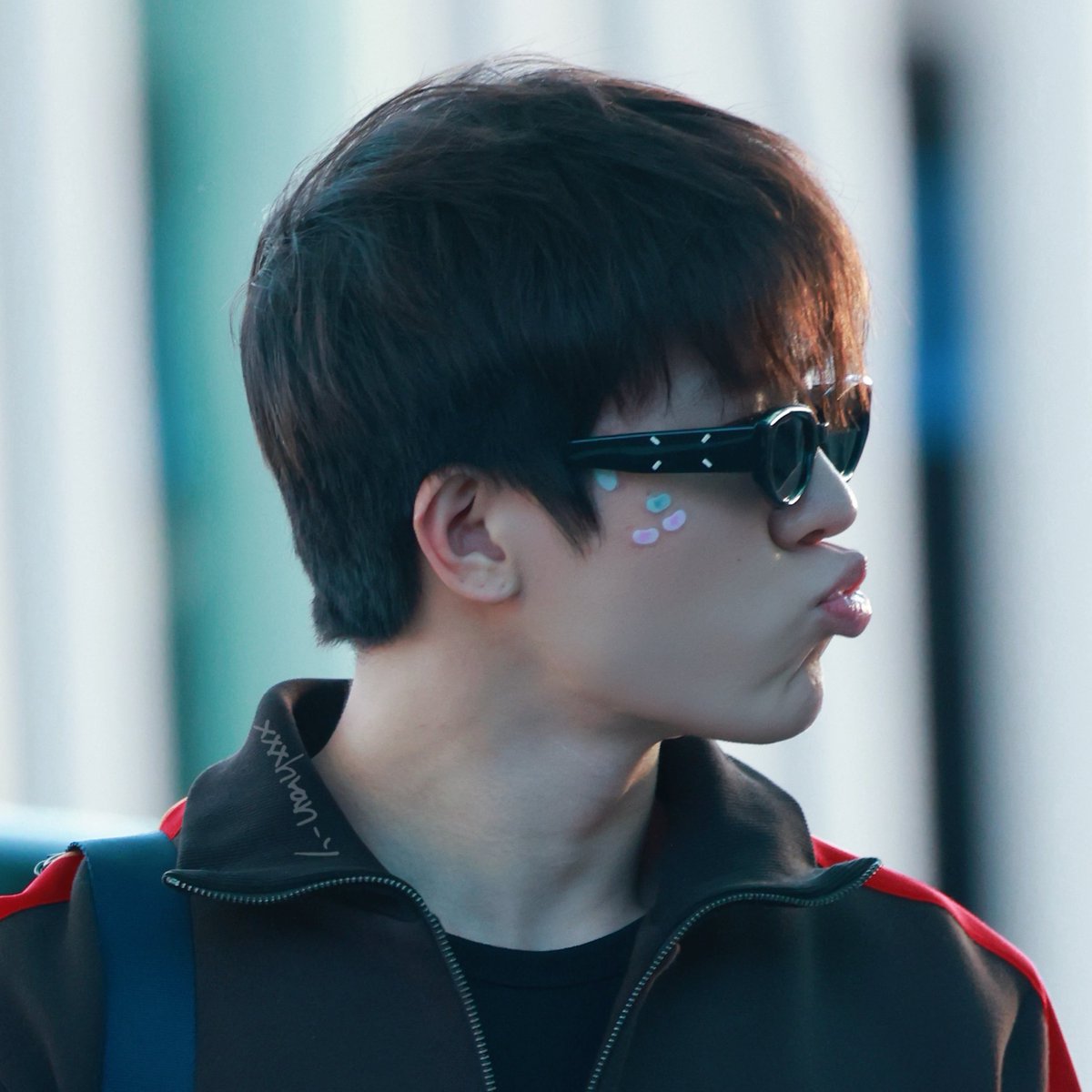 😙