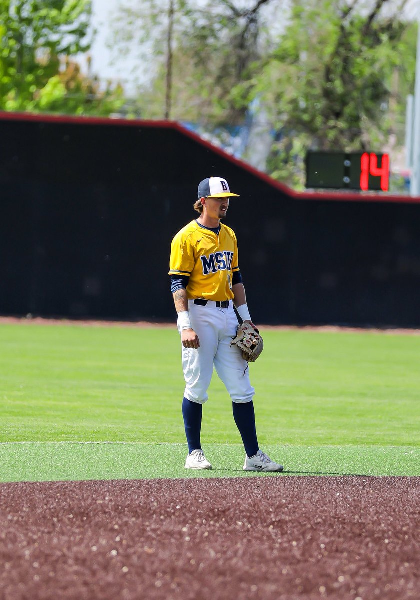 MSUBBaseball's tweet photo. Not done yet👊

MSUB Baseball is back in action at 7:00 PM, facing off against top seeded Northwest Nazarene.

#MSUBSPORTS | #MSUBBSB https://t.co/c0xvsy9U41