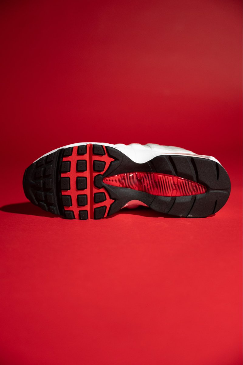 Sole Fly tweet media