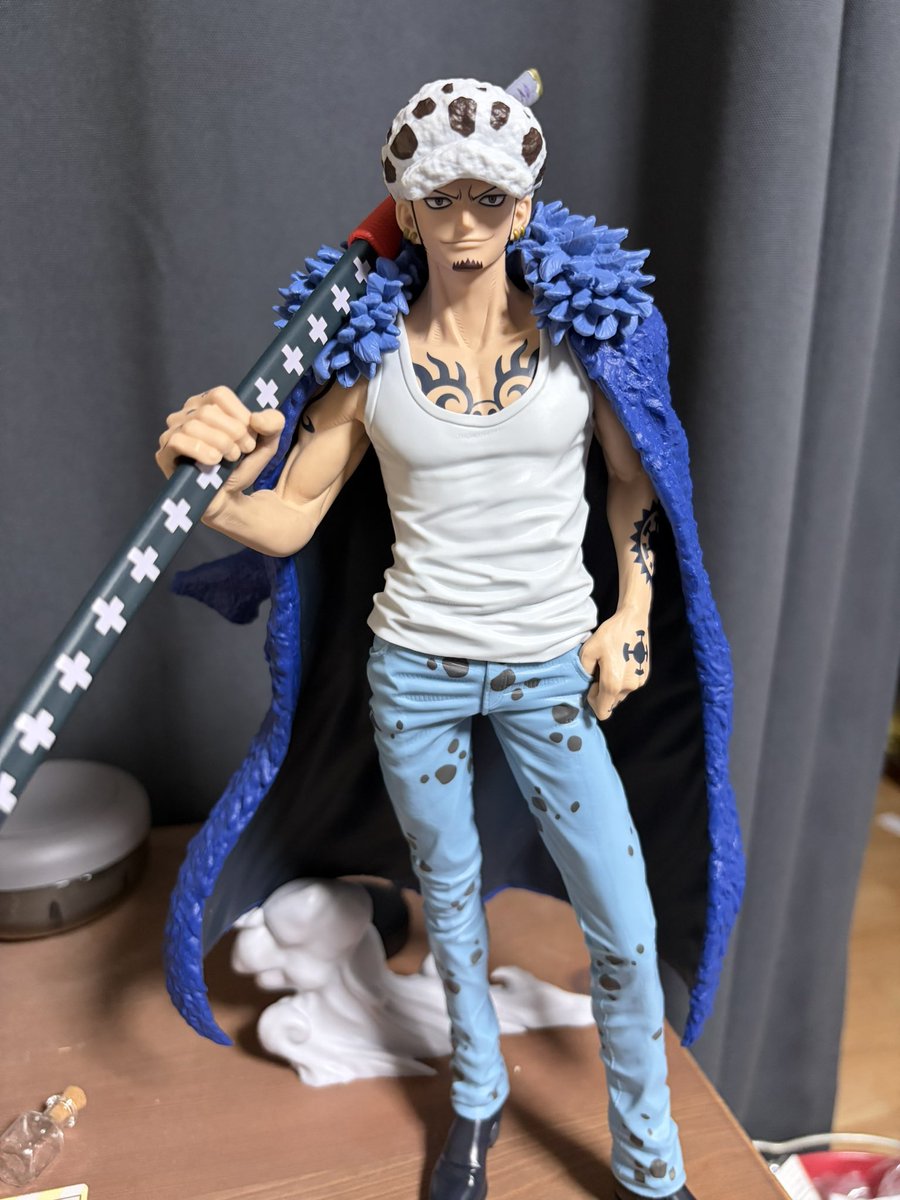 バンプレくじPREMIUM ワンピース トラファルガー・ロー B賞 アニメ