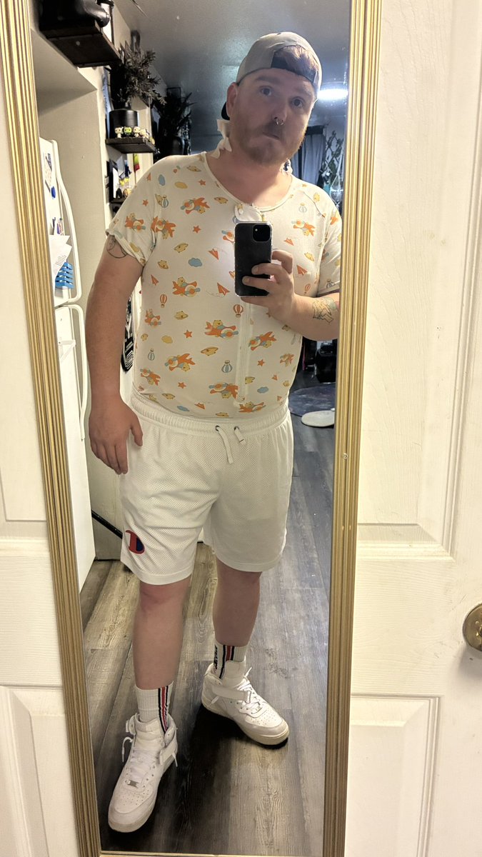 Brennon Exposed Diaper Fag tweet media