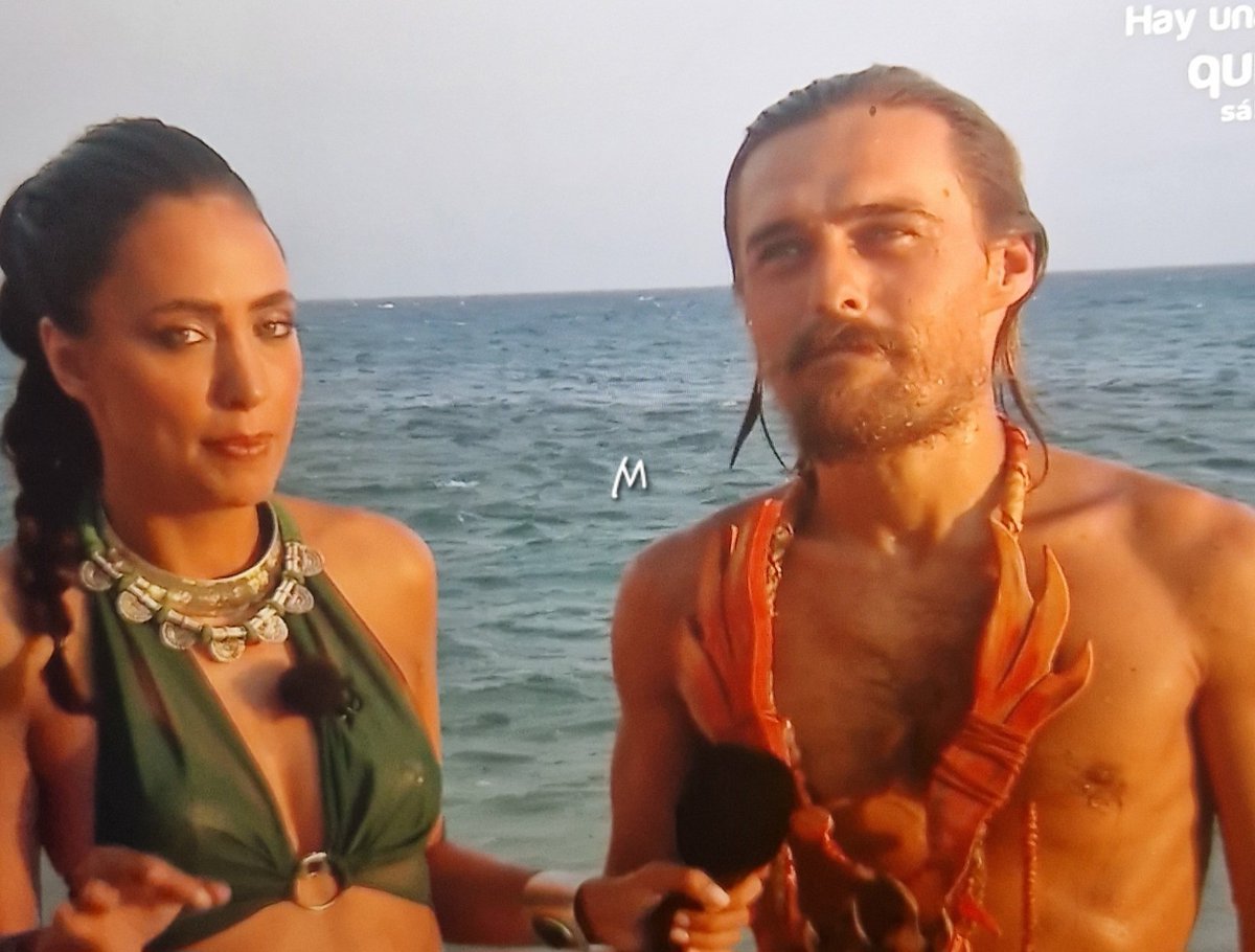 Cuanto me alegro por Alvar.
Mas que merecido. 👏🏻
Y encima su Cumple.
Por muchos años mas 🎂.
#SVGala10