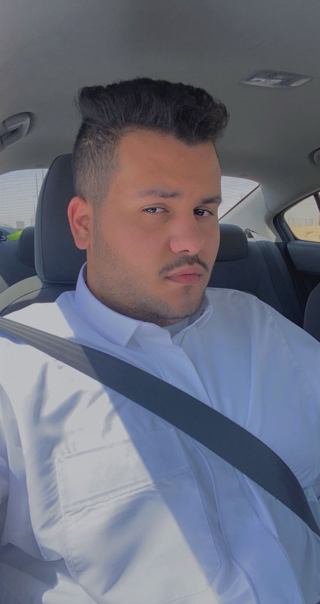 س. tweet media
