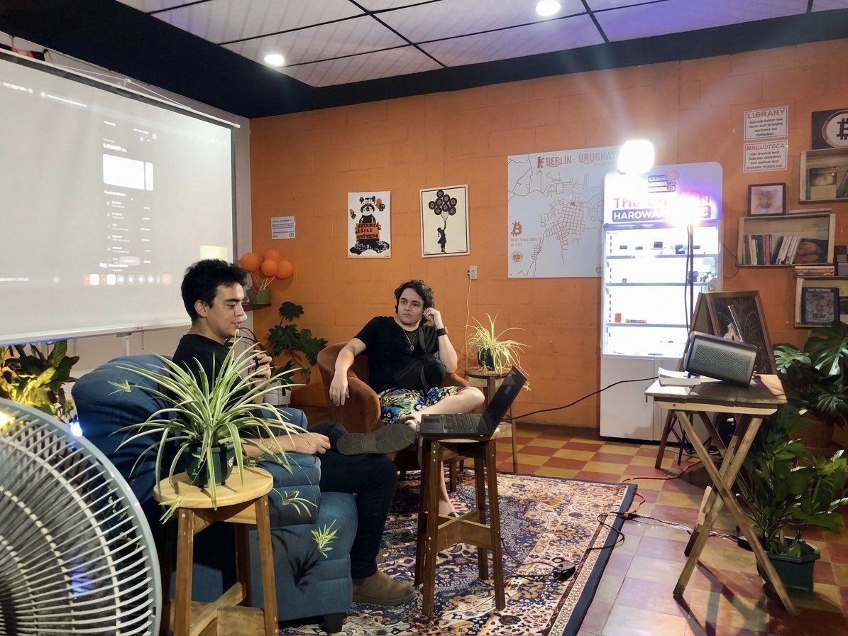 Bitcoin Berlín SV 🇸🇻 tweet media