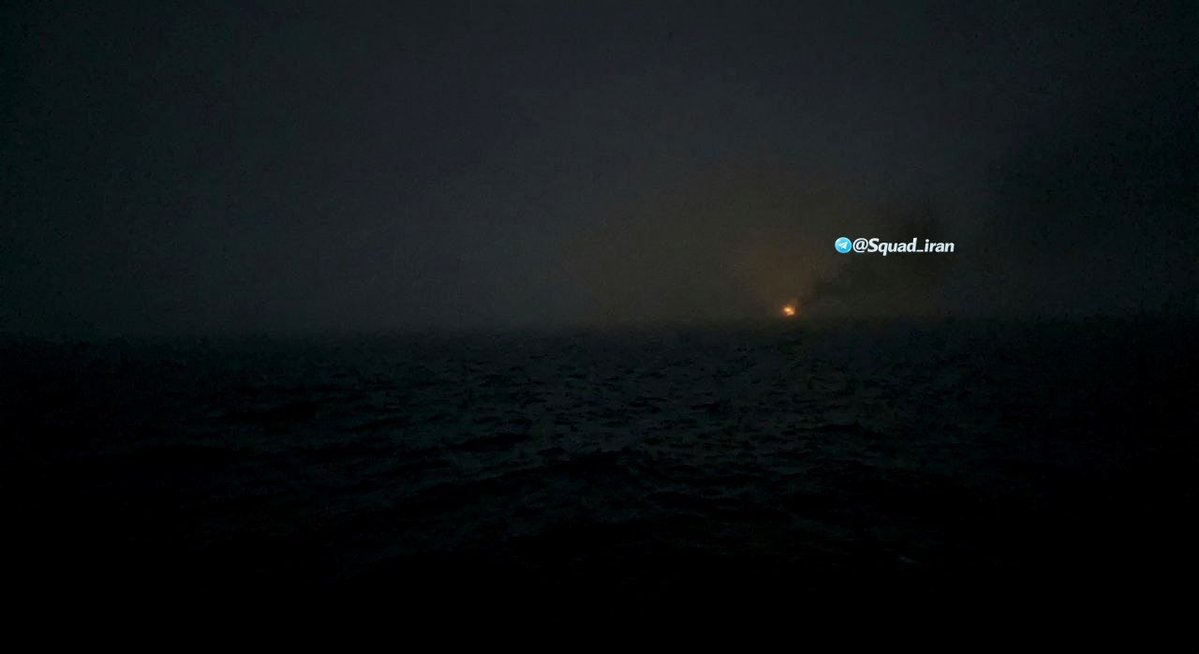 Meteor || شهاب (@iranianmil_ar) on Twitter photo 