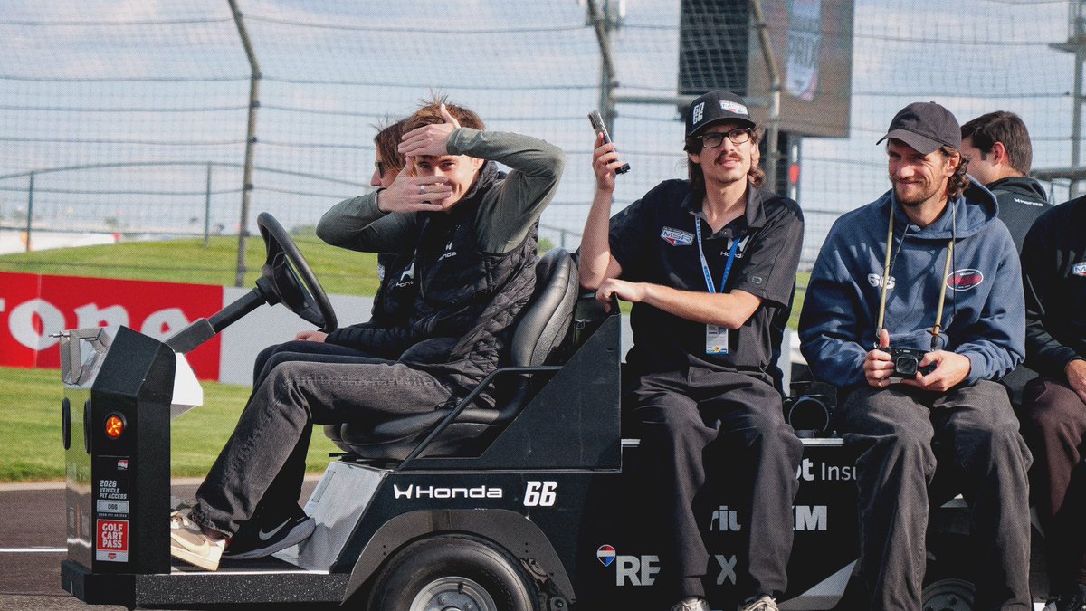 NTT INDYCAR SERIES tweet media