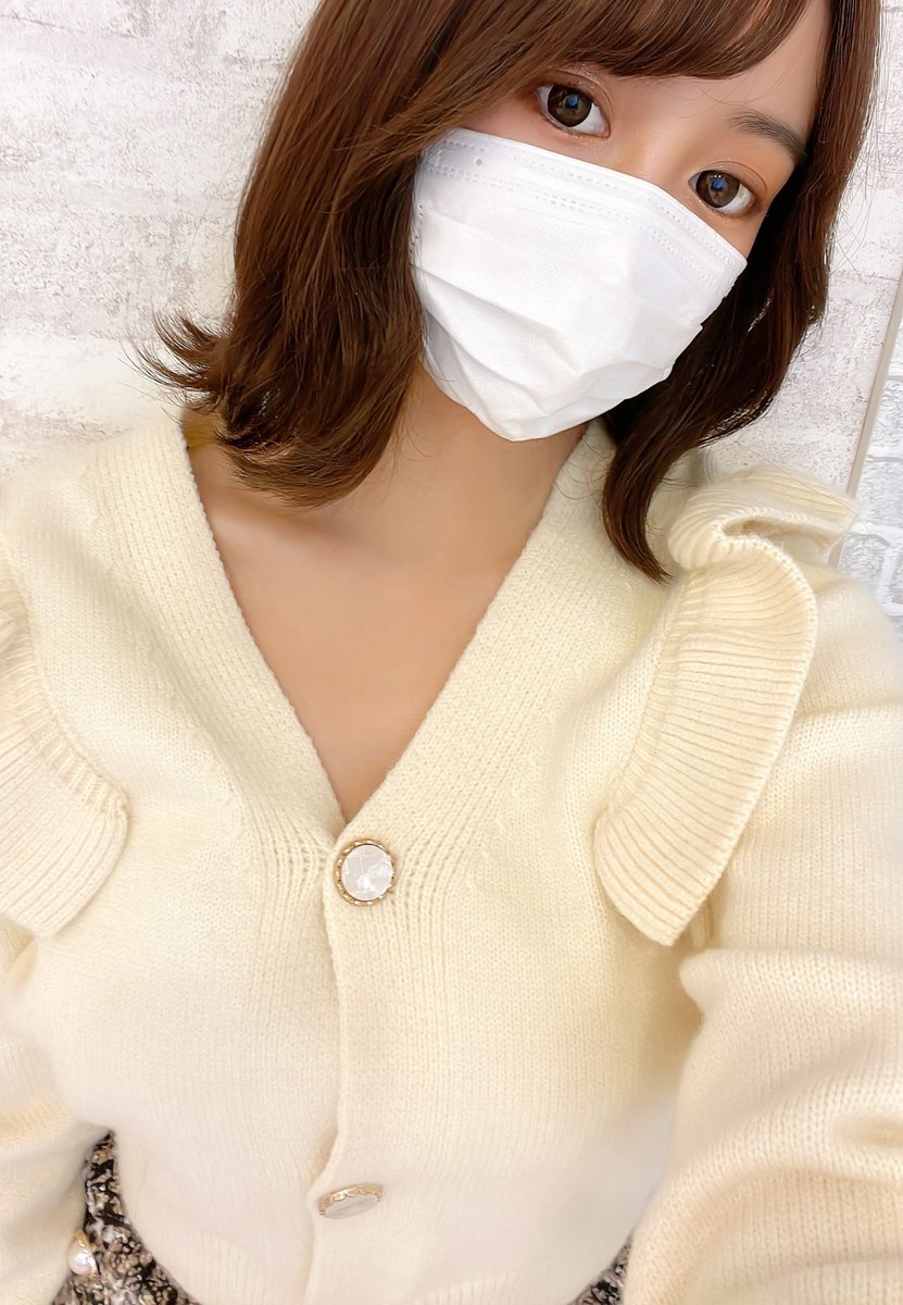 브라 tweet media
