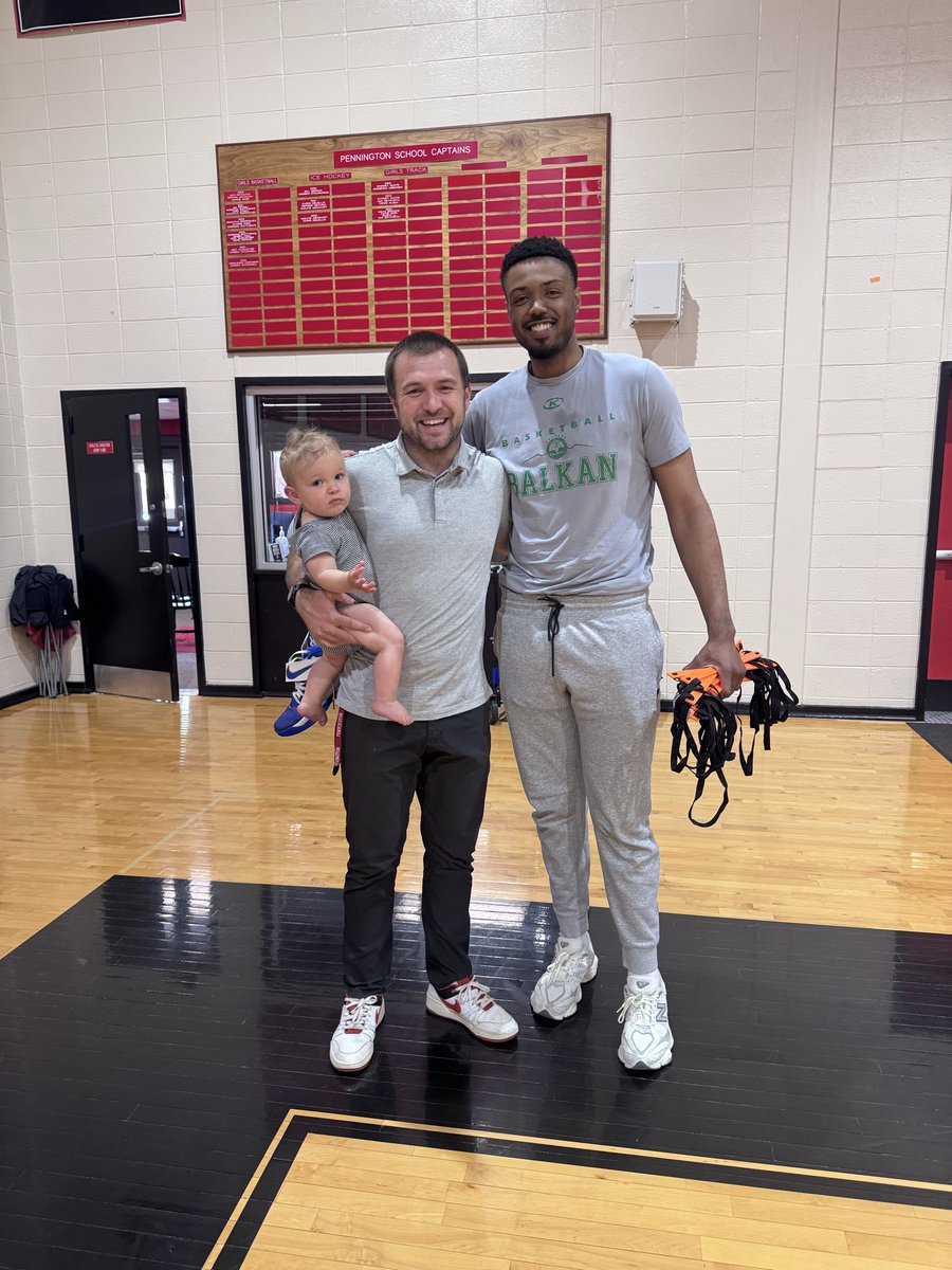 CoachCFP's tweet photo. Loved having @TyereMarshall in the gym with a couple of our guys today. 
I’m proud of you, man!
🤞
@TPSBasketball https://t.co/xWXhWdo36C