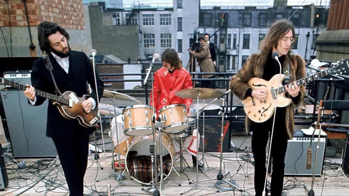 Suppinn_Caffe's tweet photo. 1970年5月8日、56年前の今日はイギリスで《Let It Be》がリリースされた日らしい。ビートルズが解散して半世紀以上経つってのは凄いね。そんなわけで《Let It Be》を聴きながらお仕事行ってきます！🚗=3=3=3

I've Got A Feeling https://t.co/7T2bGASXOP

#The_Beatles #Let_It_Be https://t.co/Pl4nsdgO8Y