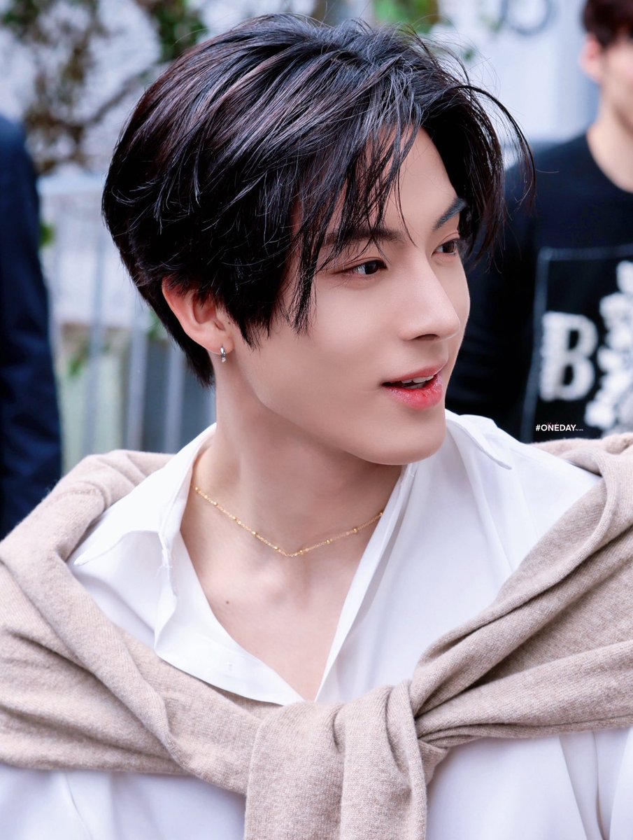 angelina˚ ༘♡ tweet media