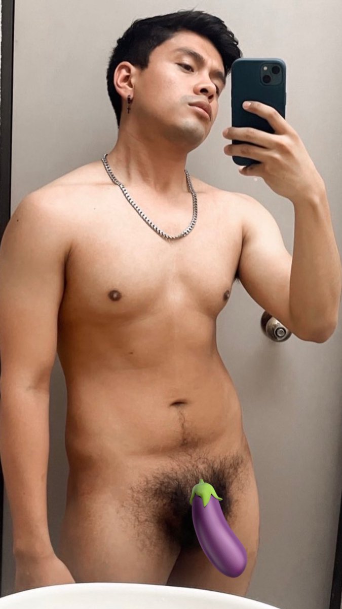 OscarGDgo's tweet photo. Me gusta como se ve dormida😛🍆 
Foto completa y sin censura en mi canal de
Telegram: https://t.co/btKIyxOXTZ 

Más de 40 fotos y videos disponibles 🔥 https://t.co/hg8SVnHTeK