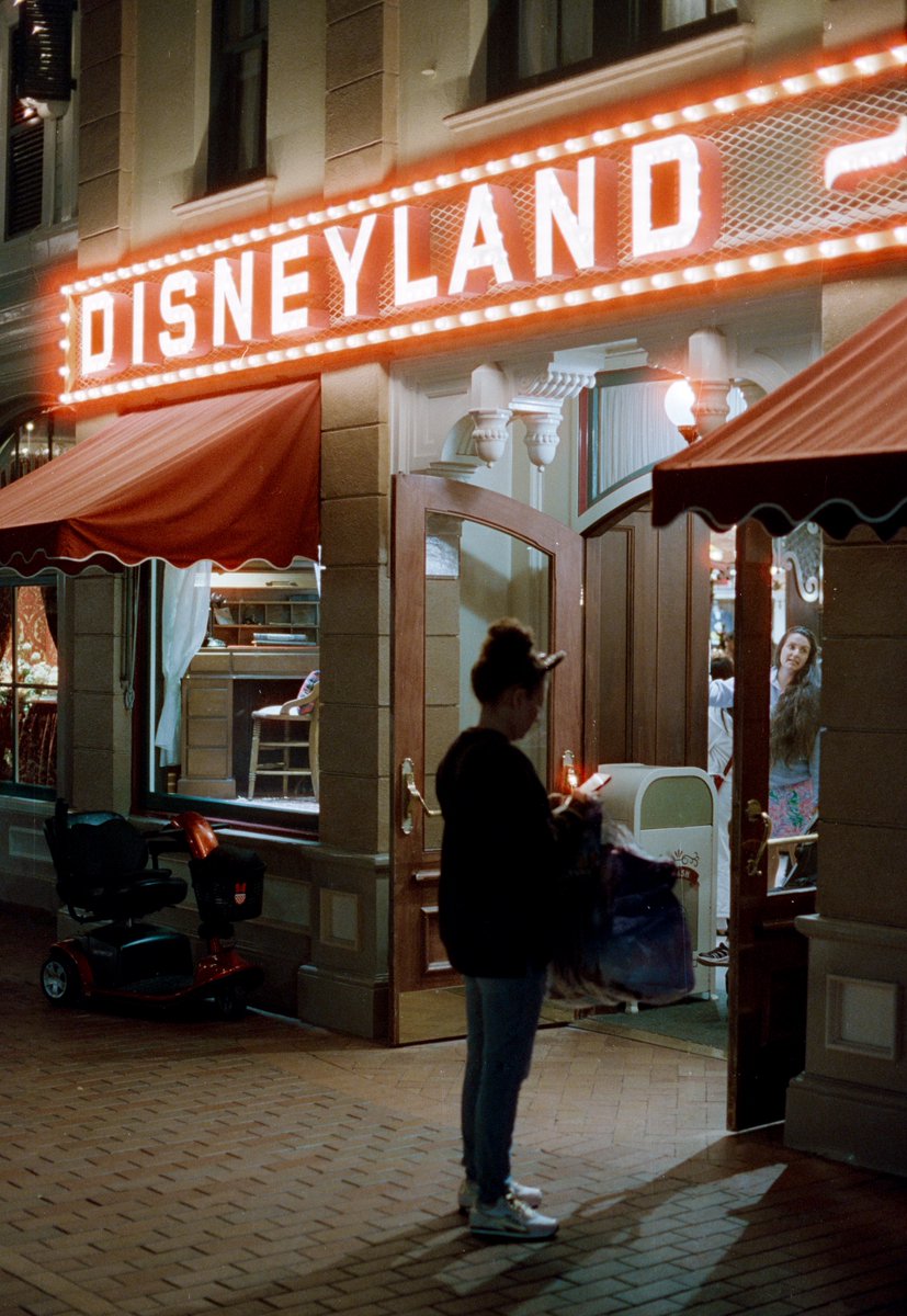 dannysframe's tweet photo. Nights on Main Street USA, Disneyland. https://t.co/TsMJplRPQ1