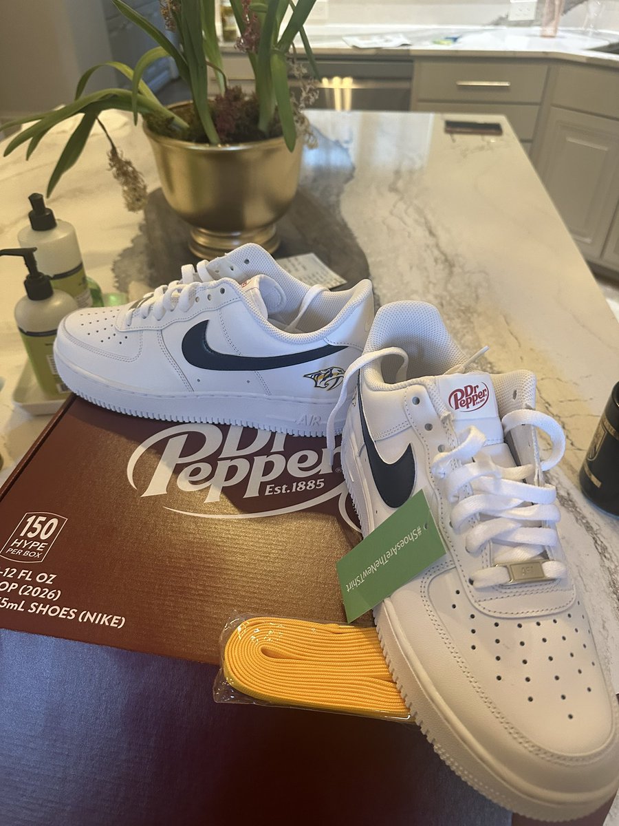 PREDSident's tweet photo. Thank you Dr. Pepper for the partnership and the branded kicks!! https://t.co/xy11ElHjrL