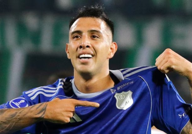 <a href="/MillosFCoficial/">Millonarios FC</a> TRÁIGANLE A LA MUJER, AL HIJO Y TODA LA FAMILIA CONTRERAS A BOGOTÁ