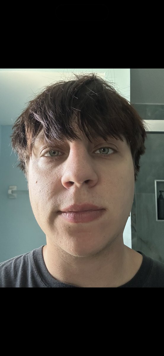 derek tweet media