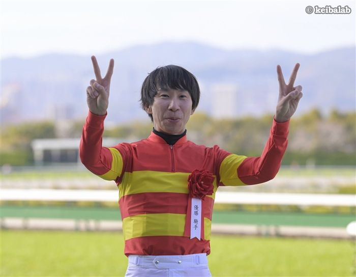 競馬ラボ tweet media