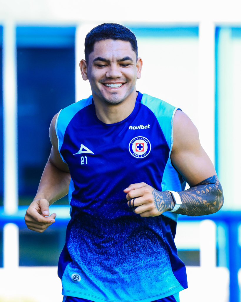CRUZ AZUL tweet media