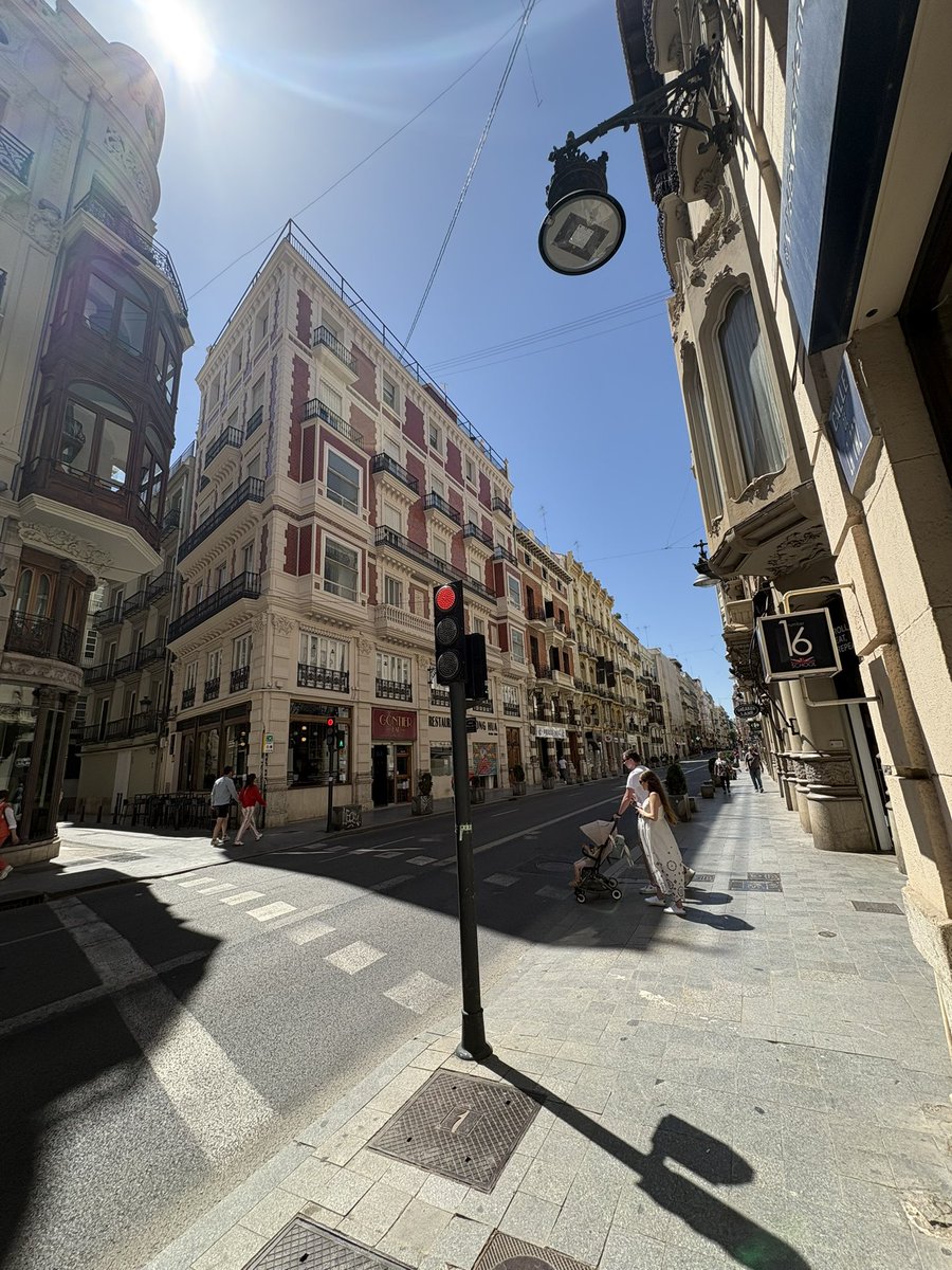 GeorgeKiel3's tweet photo. A few days in Valencia. 🇪🇸 https://t.co/LNq7yeuBdK