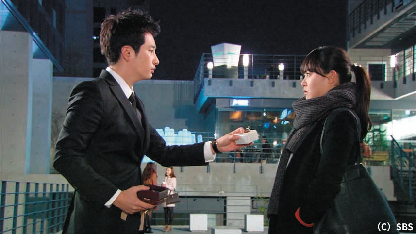 日テレプラス tweet media